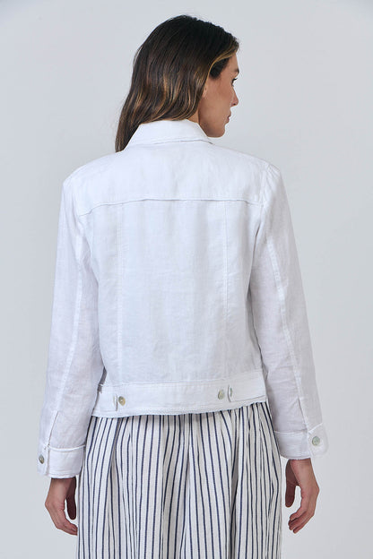 GA30 - White Cropped Jacket