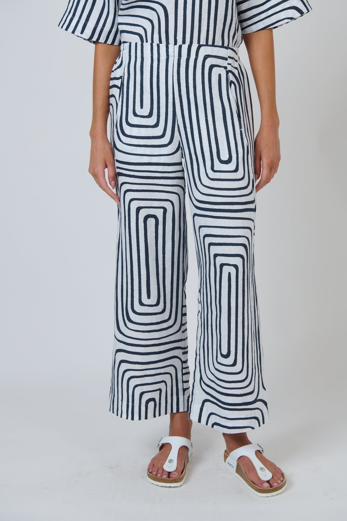 Maze Print Wide Leg Linen Pants – Naturals by O&amp;J