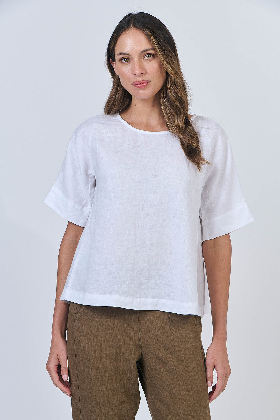 Naturals GA585 White Short Sleeve Top