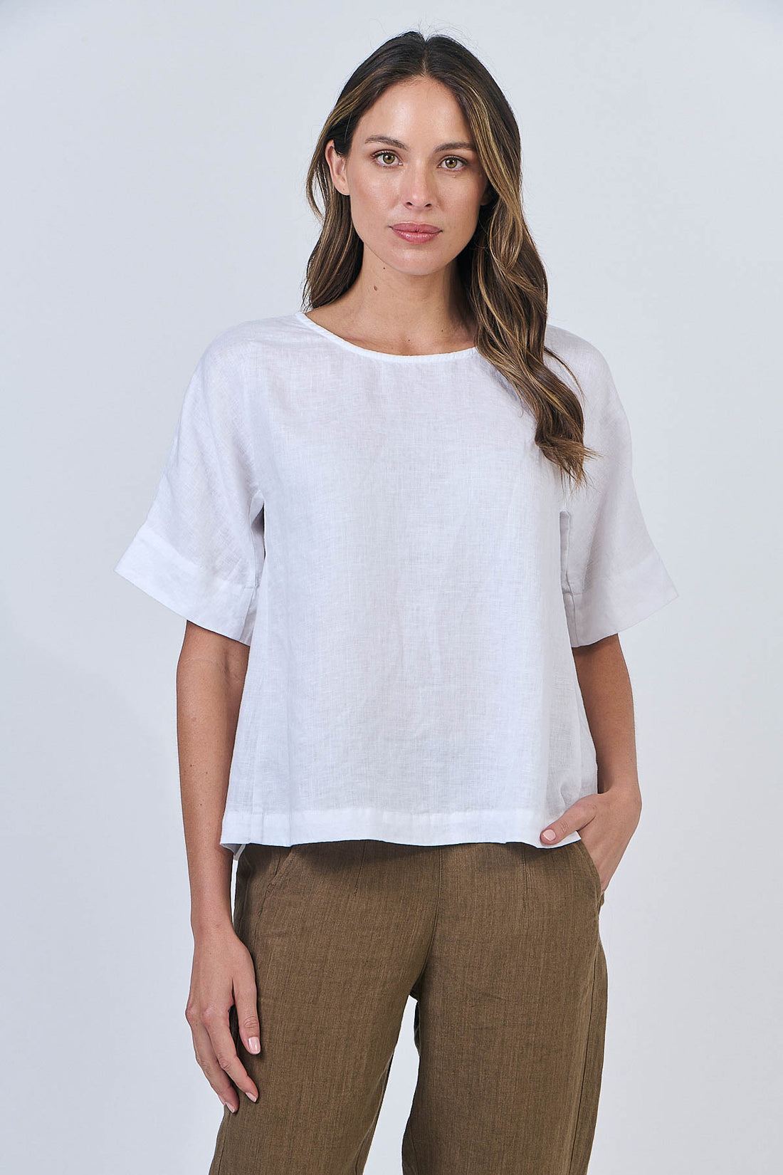 Naturals GA585 White Short Sleeve Top