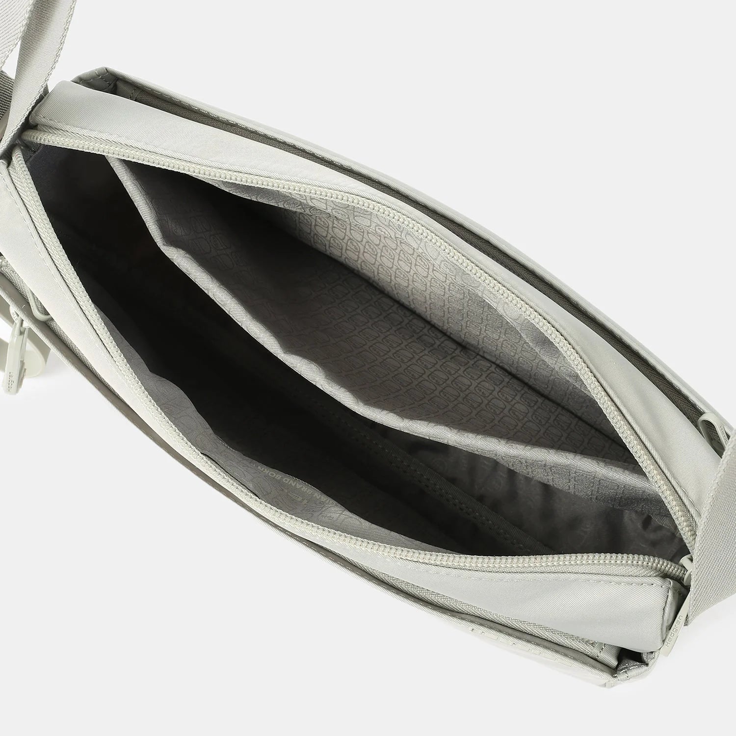Eye M Neo Crossover Bag RFID - Hedgren