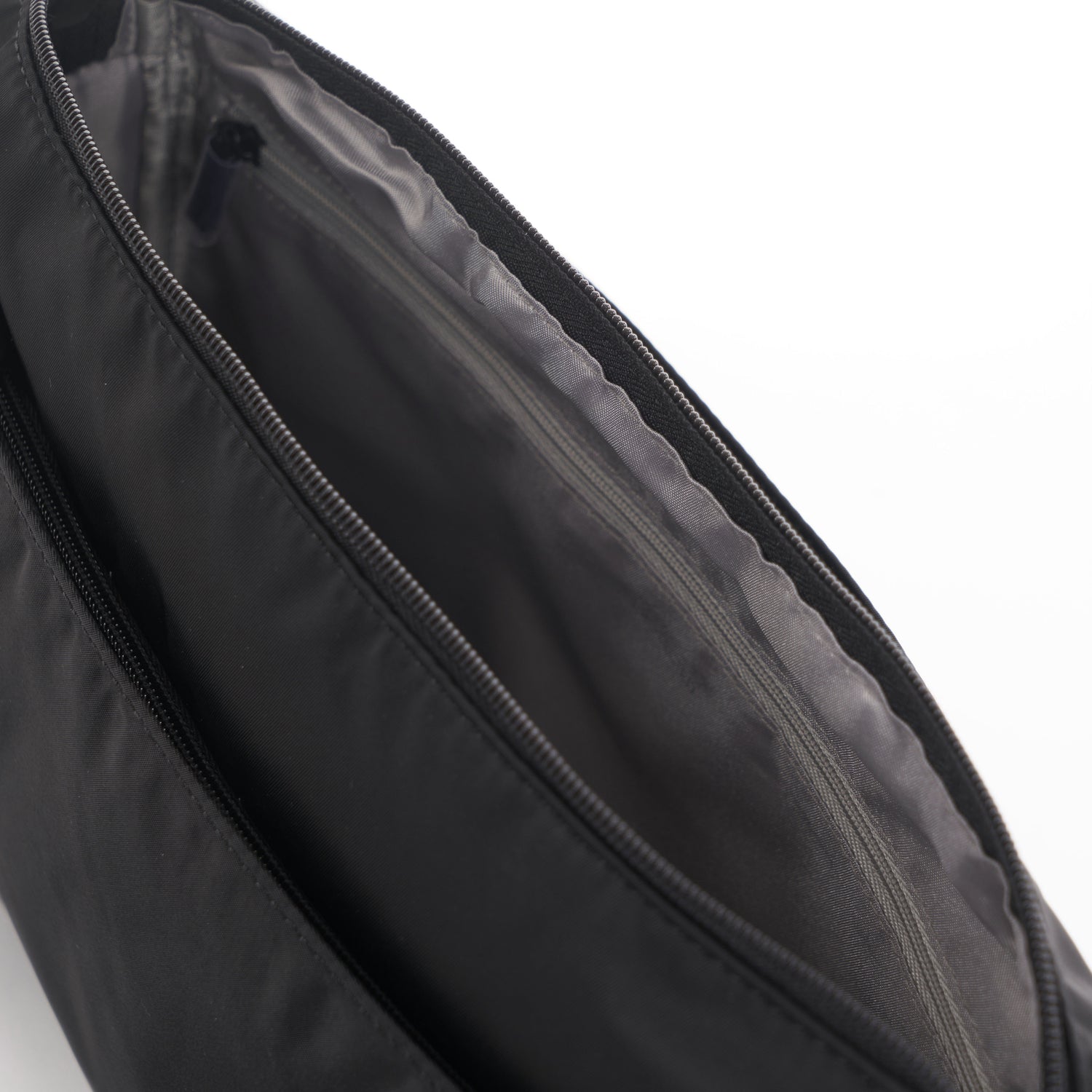 Hedgren HIC176M Eye M Crossover Bag RFID