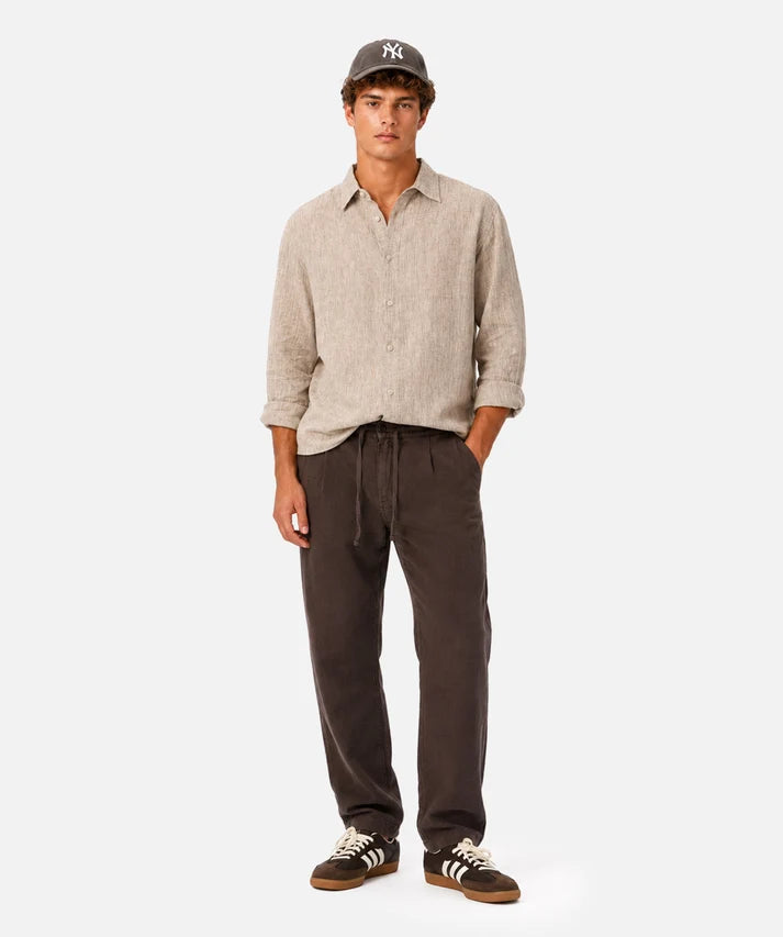 The St Martins L/S Linen Shirt Ebony - Industrie