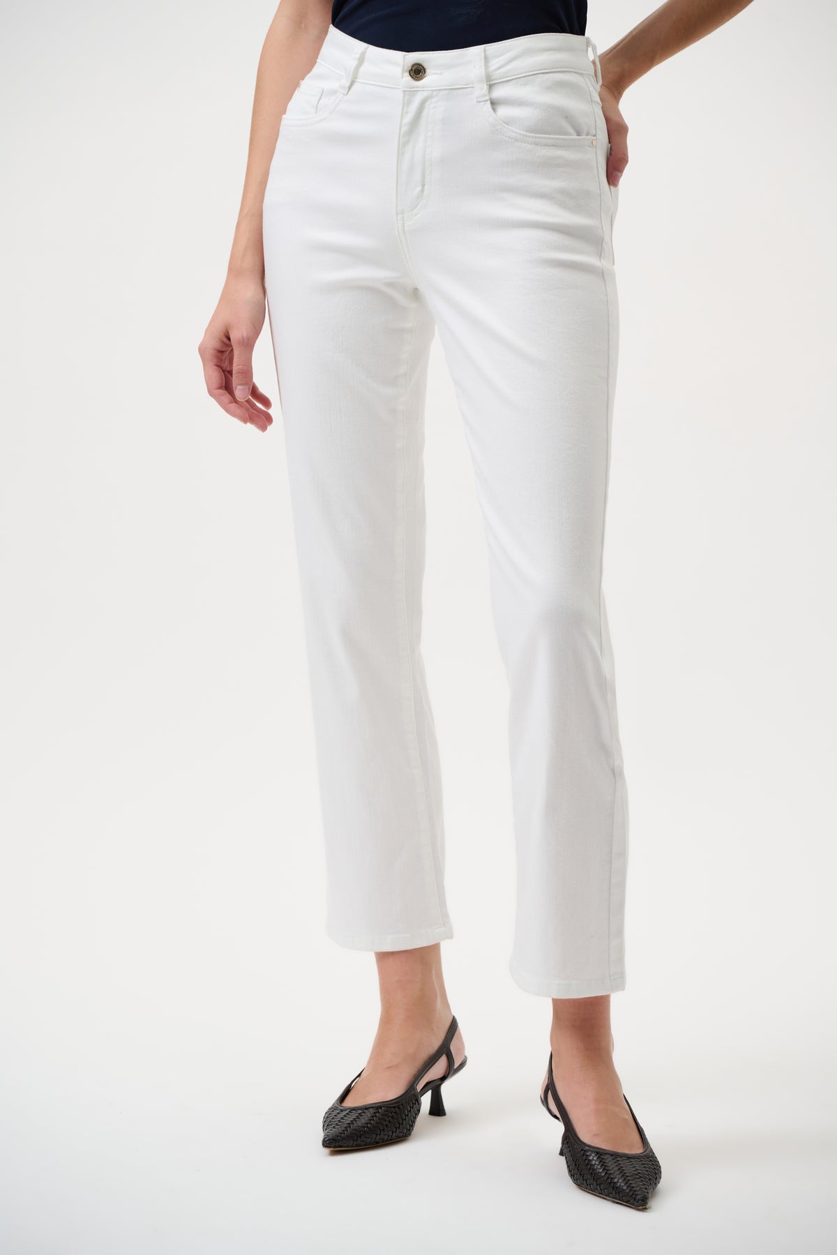Margot Classic Straight Leg Jeans White - Joseph Ribkoff