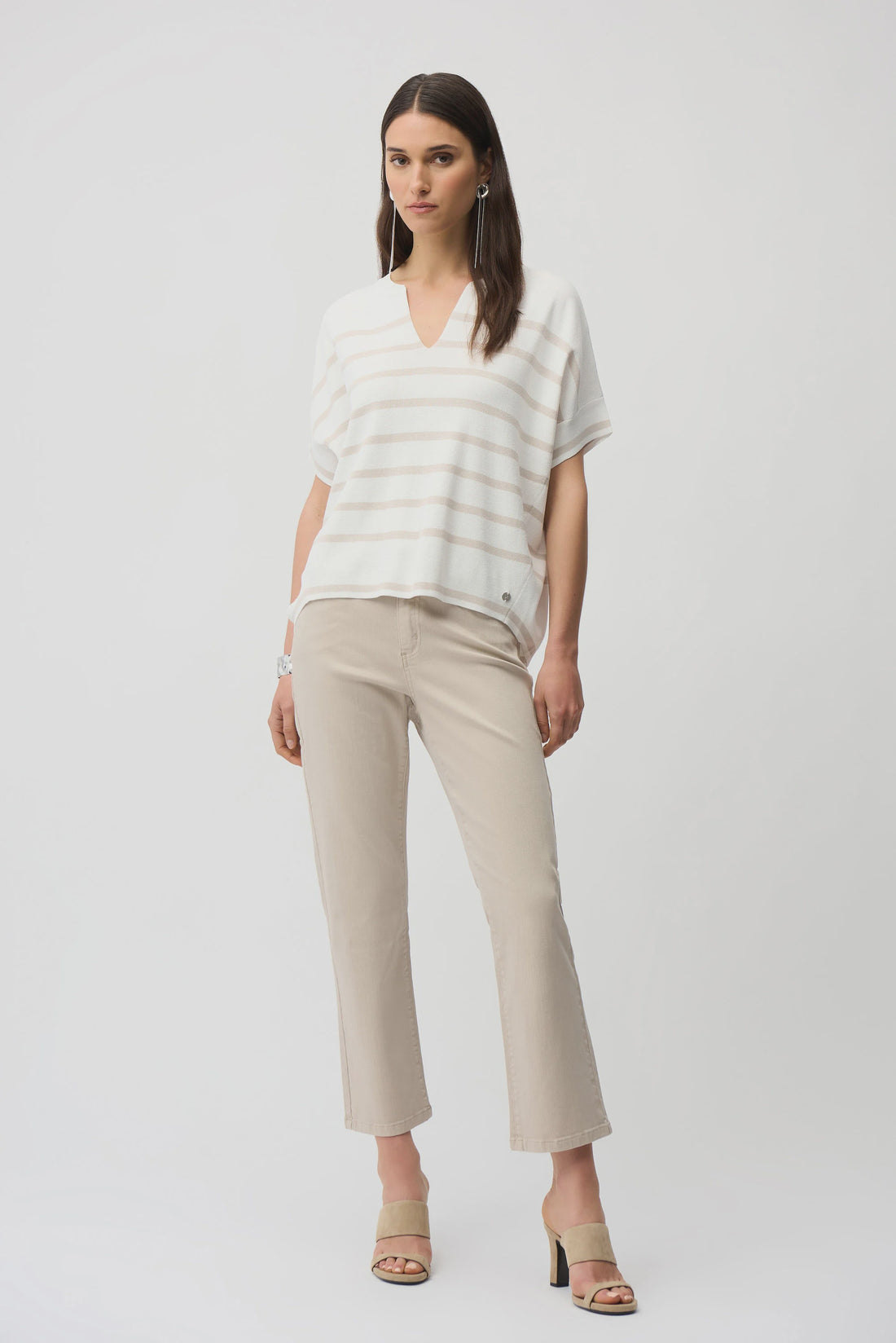 261995 Margot Classic Straight Leg Stretch Jeans