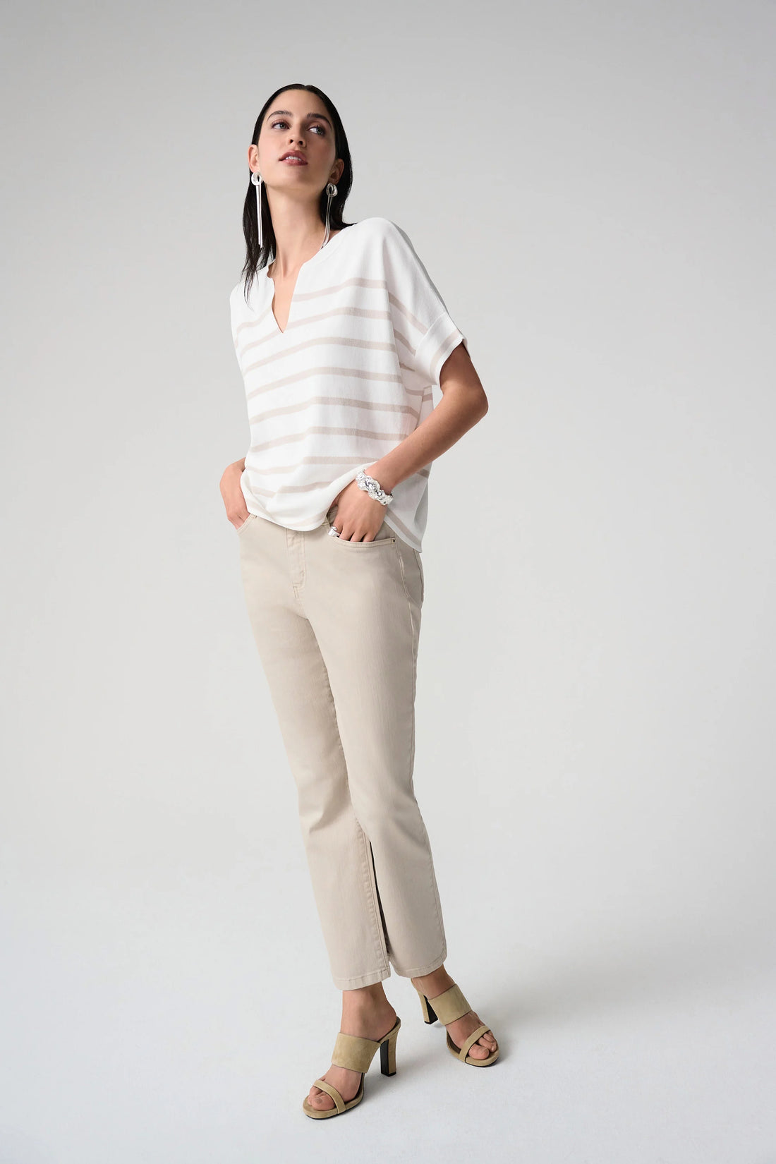 261995 Margot Classic Straight Leg Stretch Jeans