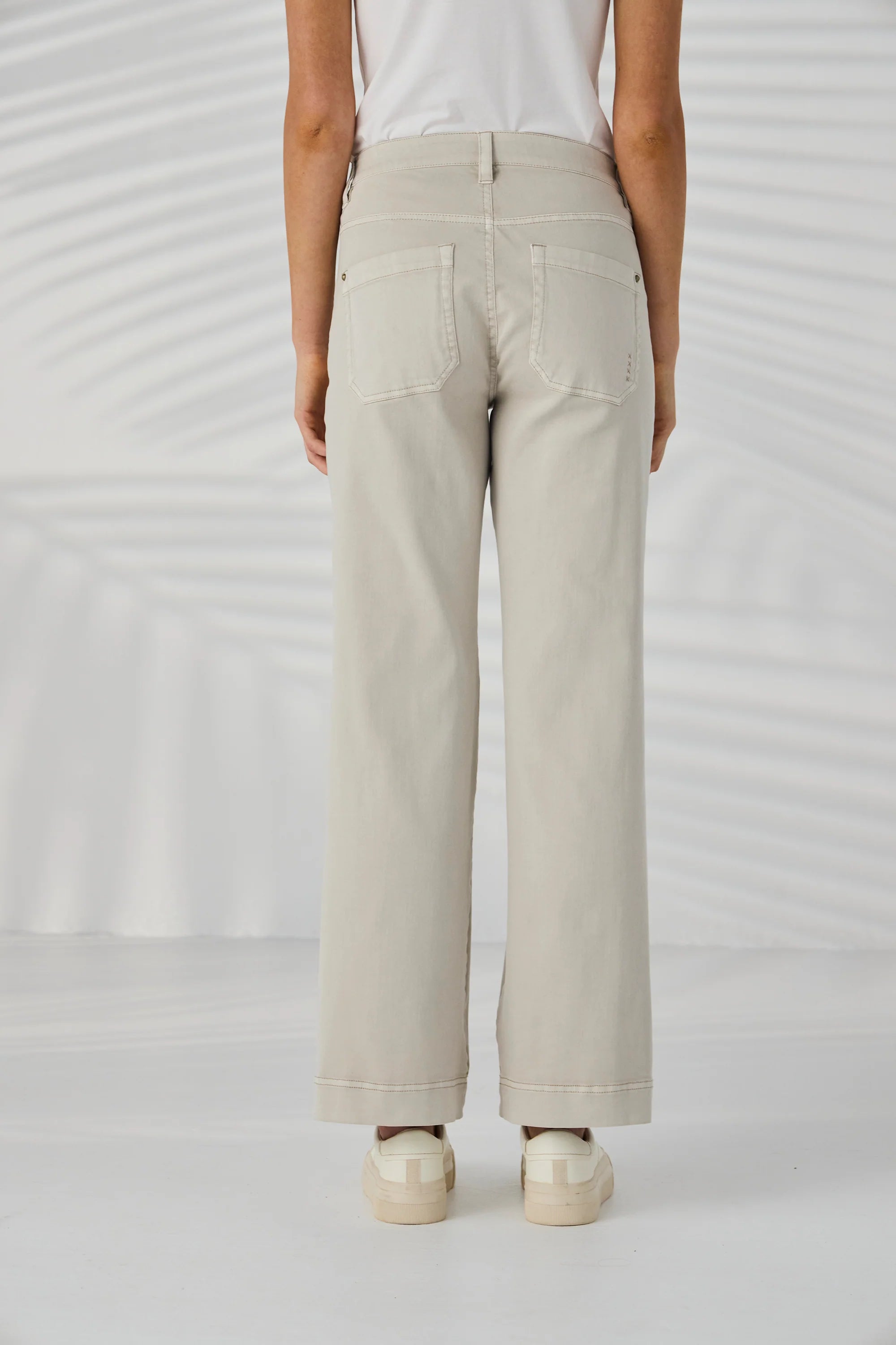 Chrome Jean Almond - Lania
