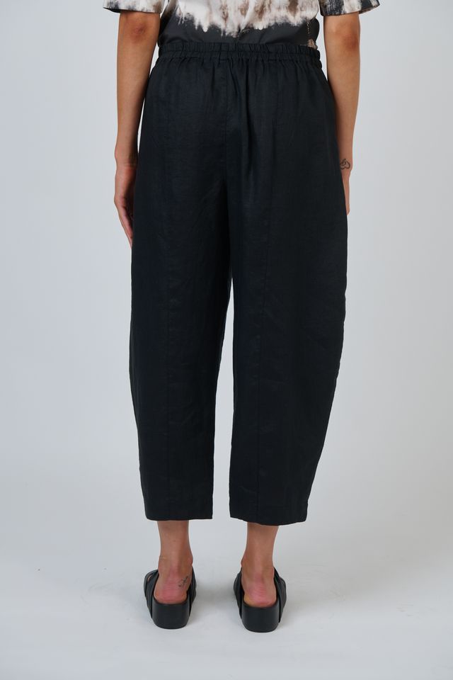 Linen Cropped Pant Black - Naturals by O &amp; J