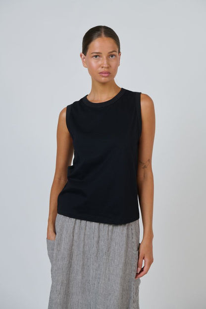 Cotton Sleevless Top Black - Naturals by O &amp; J