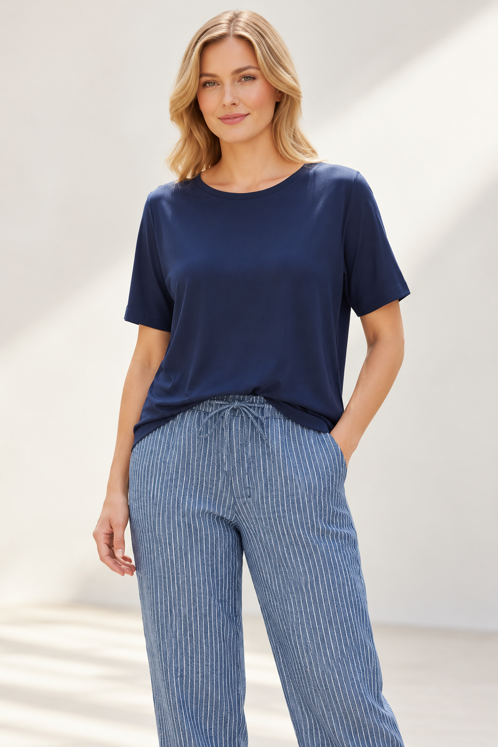 Short Sleeve Curved Hem Top Navy - Equinox