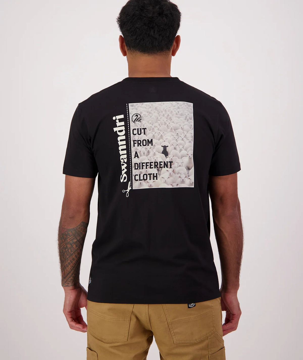 Black Sheep Ms T Shirt Black/White - Swanndri