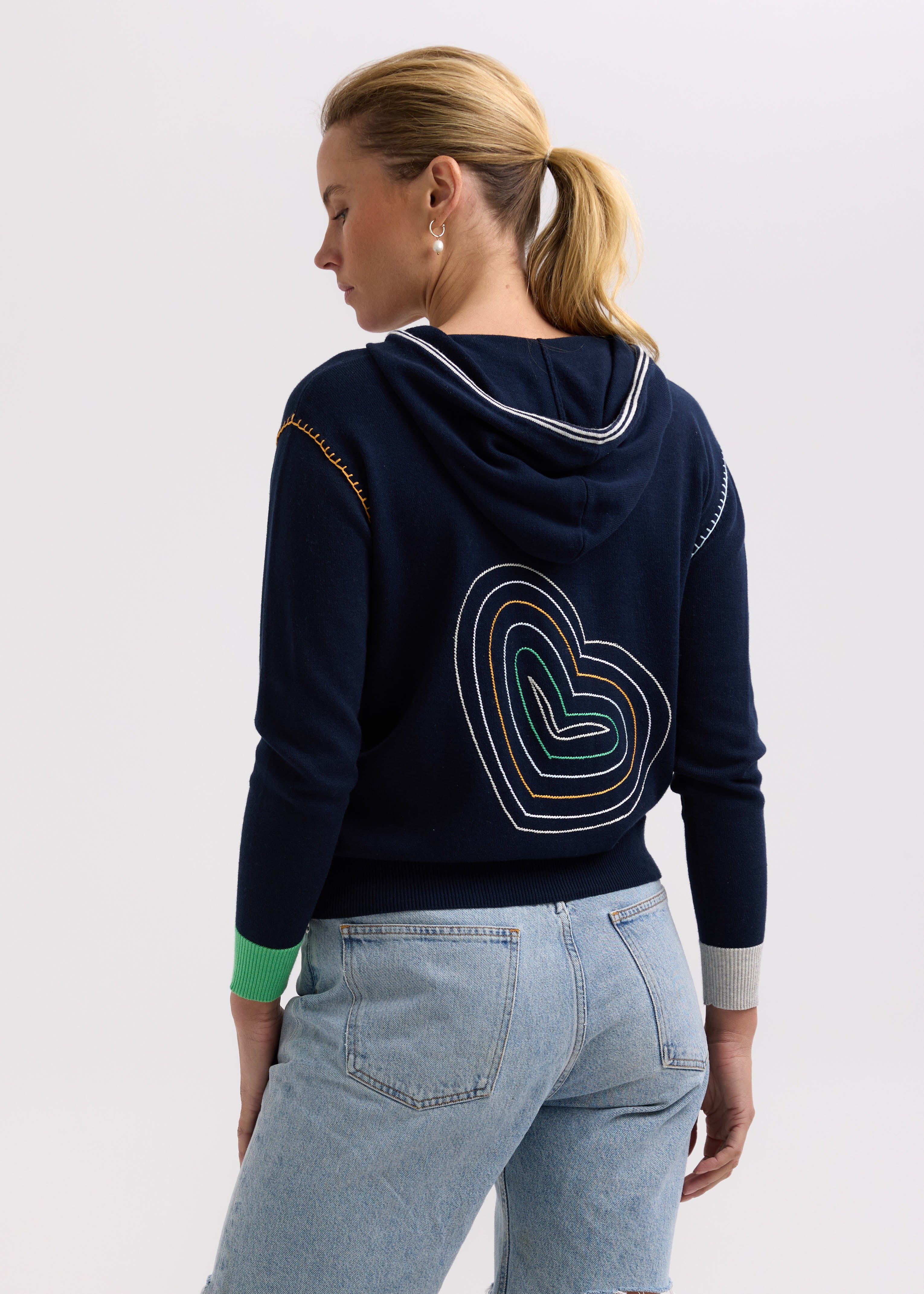 ZP7725 Heart Embroidery Hoodie
