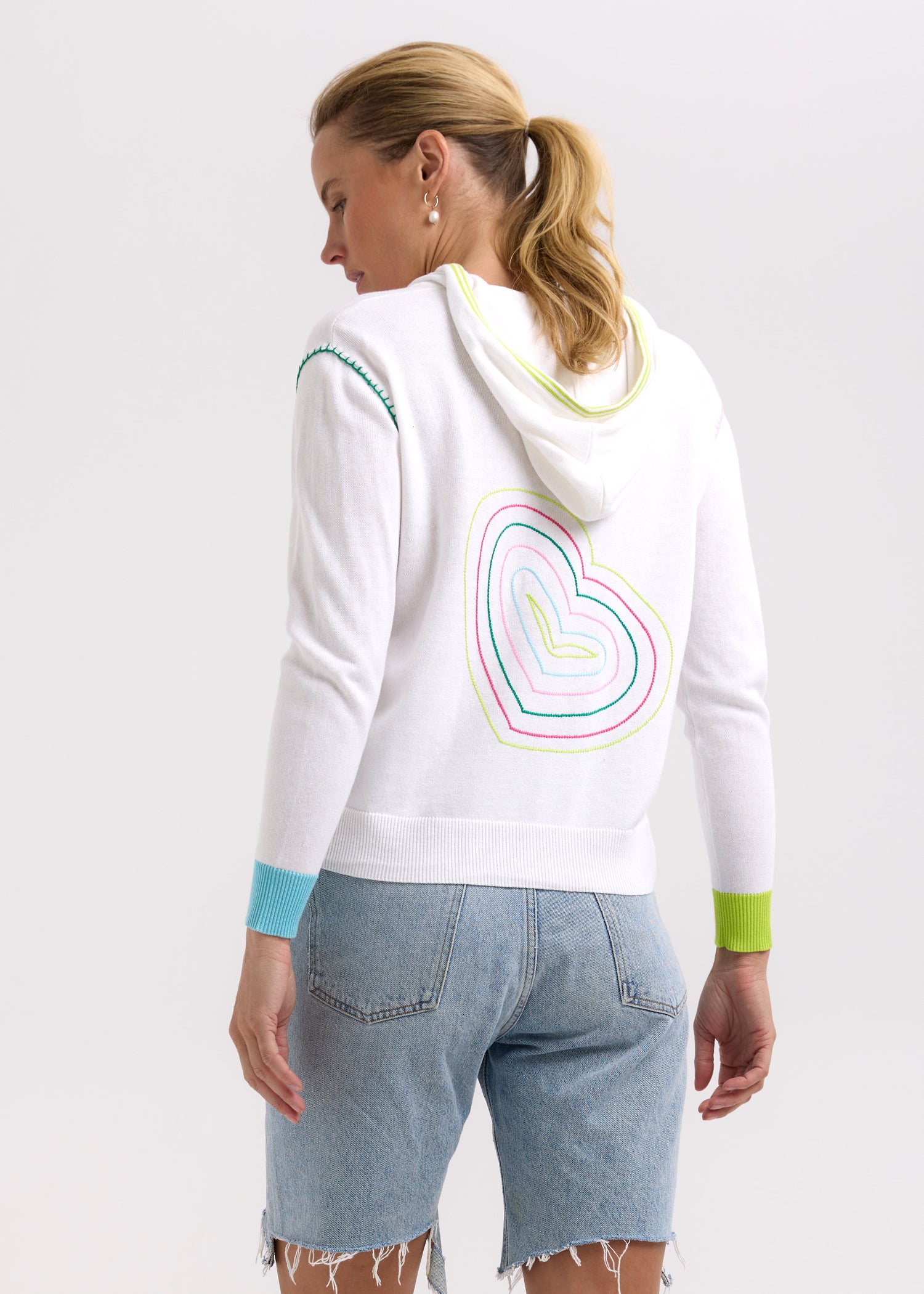 ZP7725 Heart Embroidery Hoodie