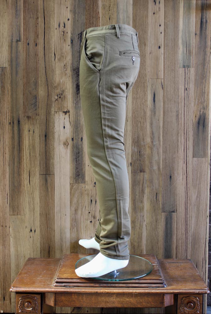 Barcombe Tapered Fit Chino AK Demire
