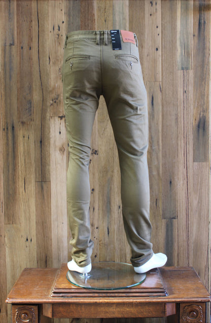 Barcombe Tapered Fit Chino AK Demire
