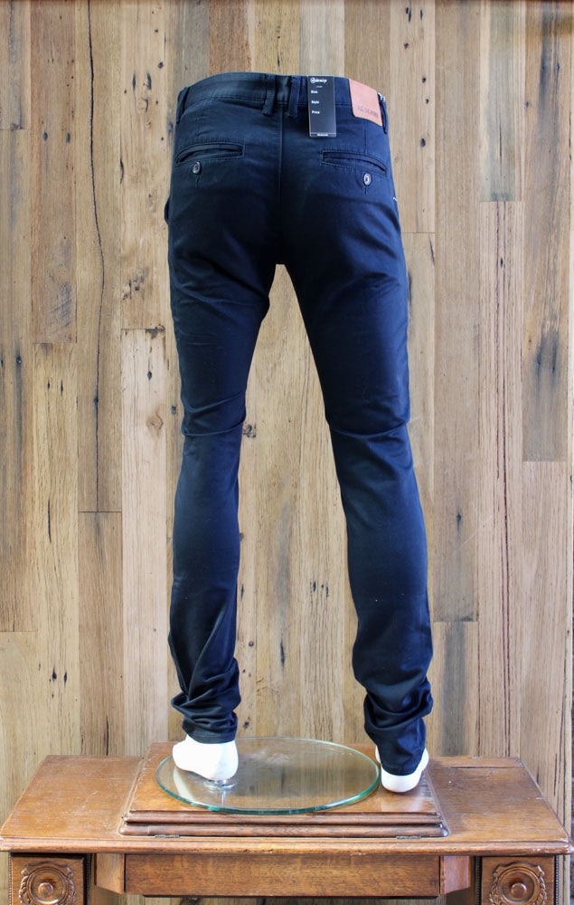 Barcombe Tapered Fit Chino AK Demire