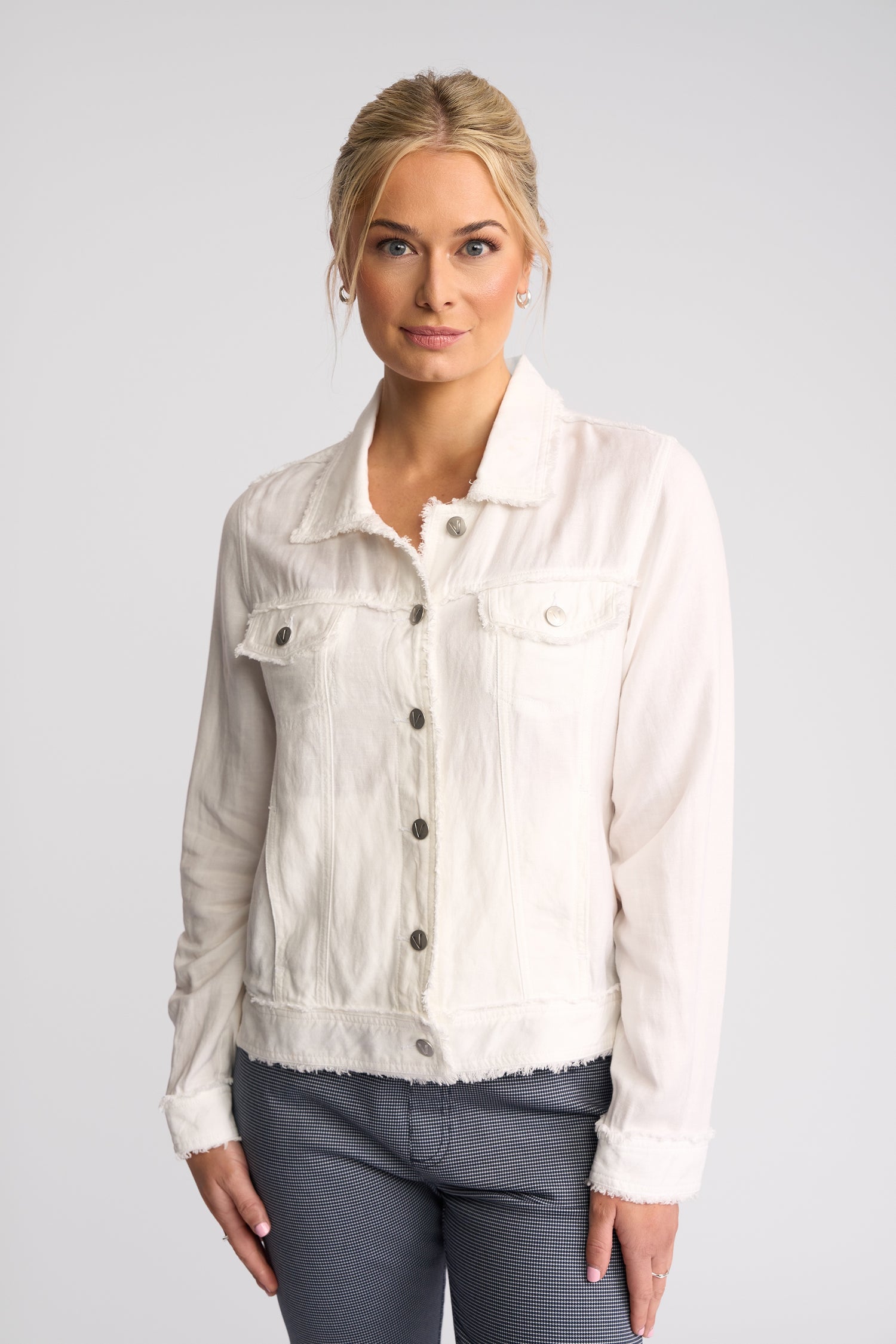 Aura Jacket White - Vassalli