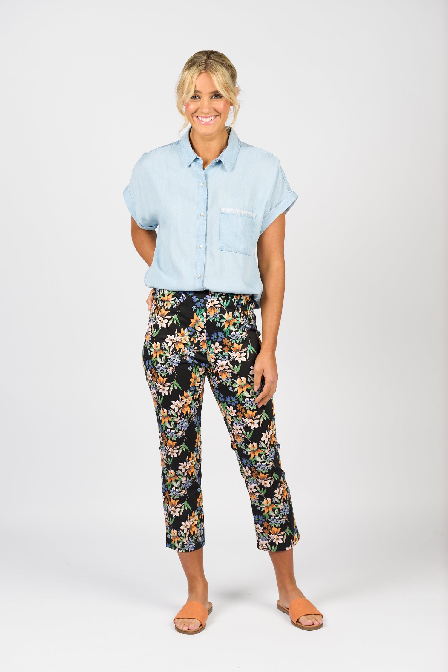 274LW Slim Leg 7/8 Length Lightweight Pull On
