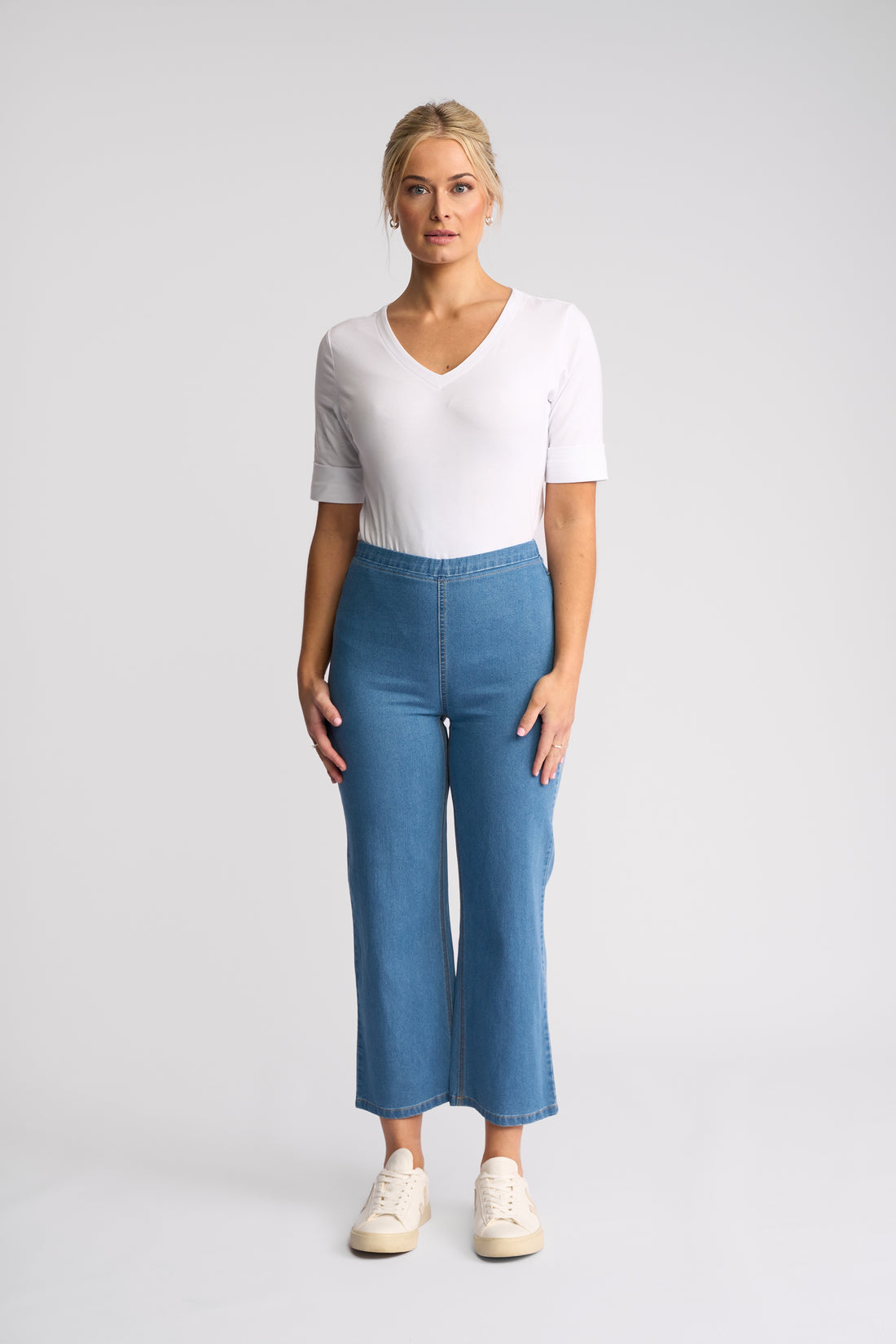 vassalli-275cs-seattle-pull-on-light-denim-swannies-clothing-merimbula