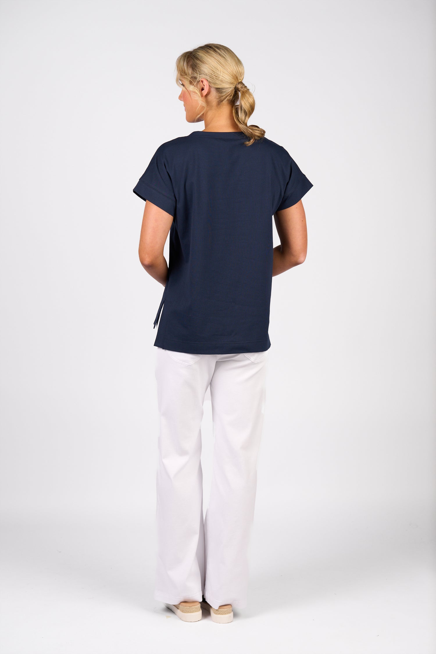 4363 Drop Sleeve Top with Stepped Hem
