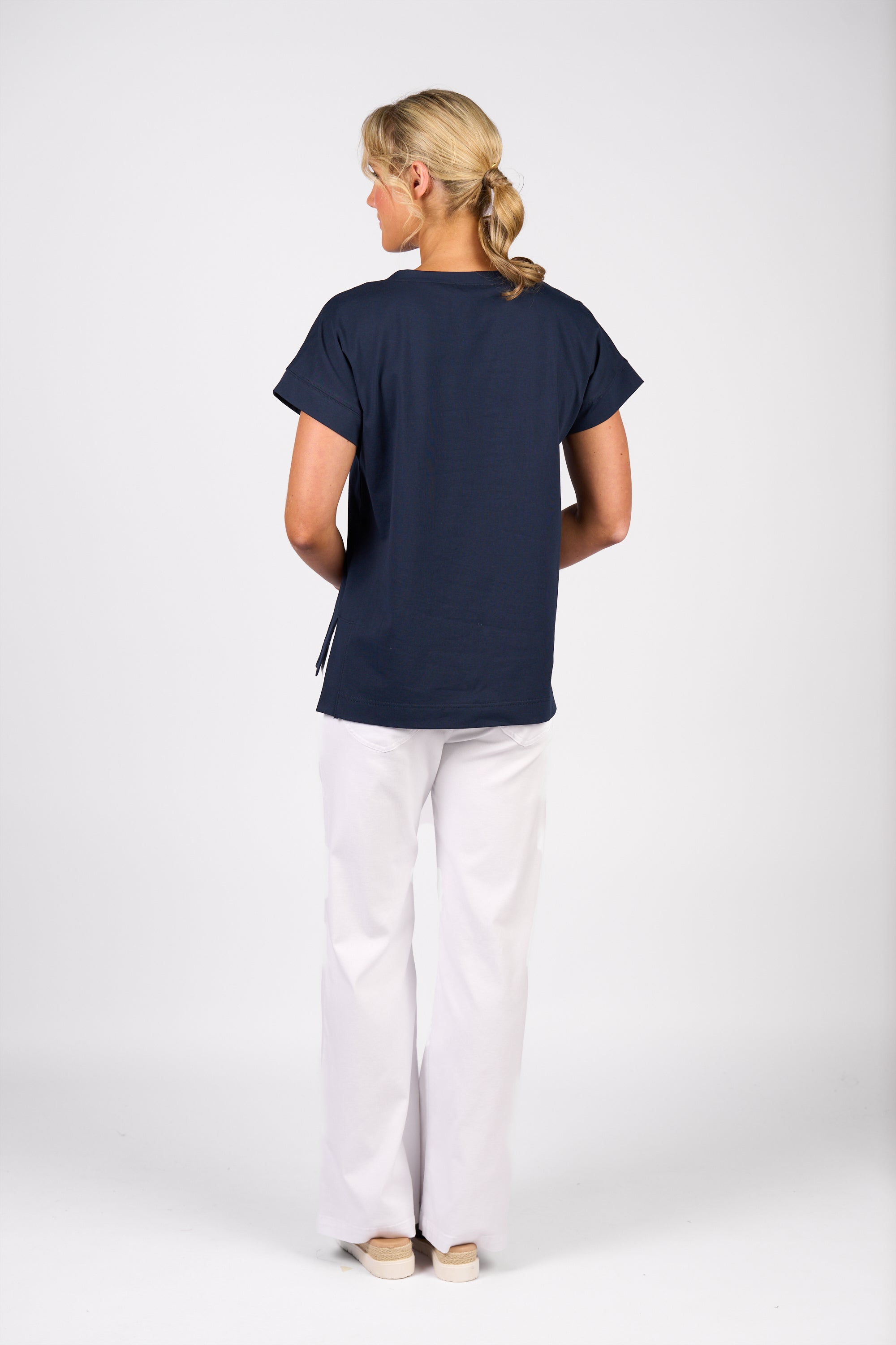 4363 Drop Sleeve Top with Stepped Hem