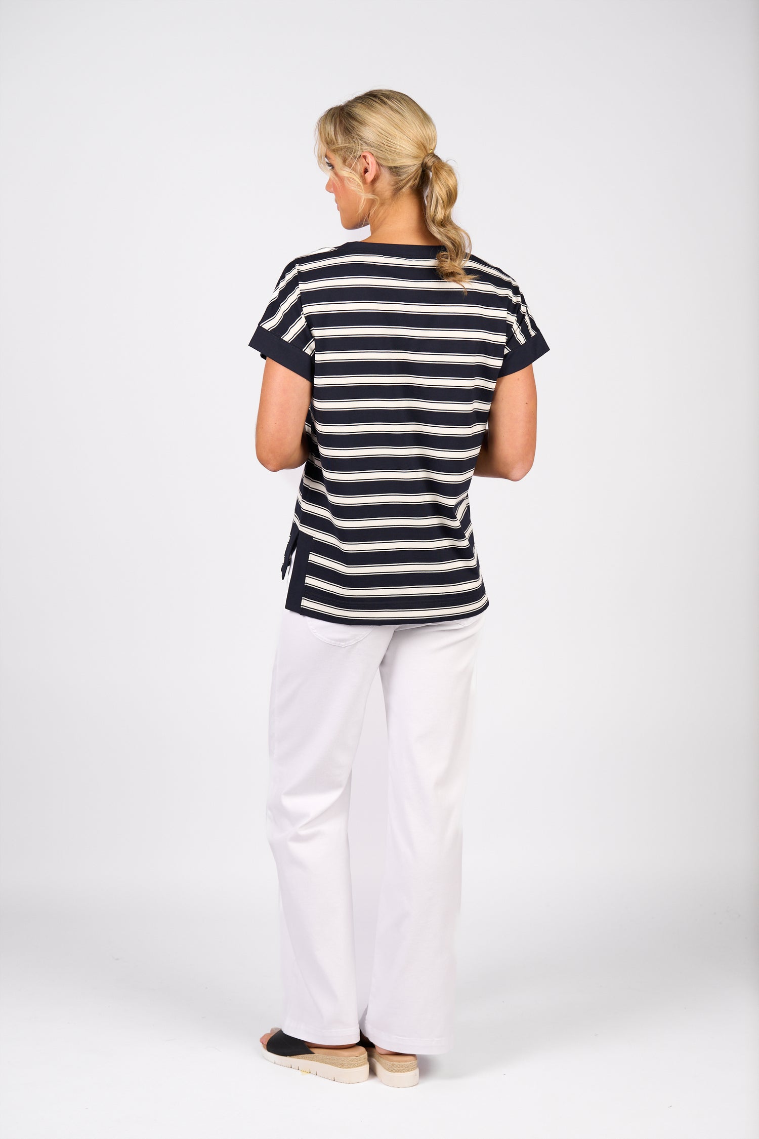 4363 Drop Sleeve Top with Stepped Hem