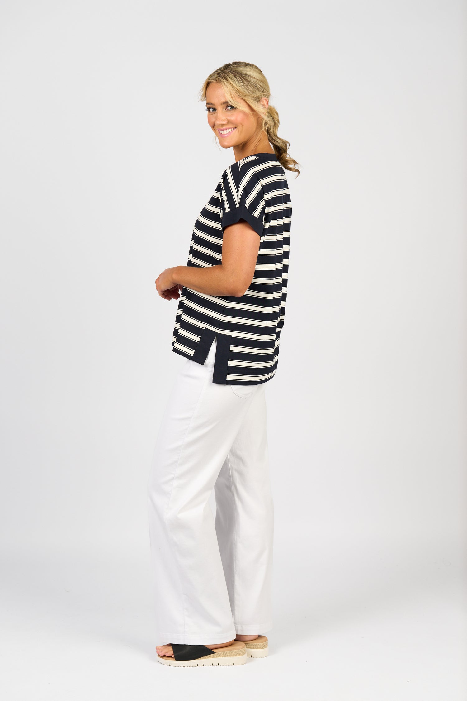4363 Drop Sleeve Top with Stepped Hem