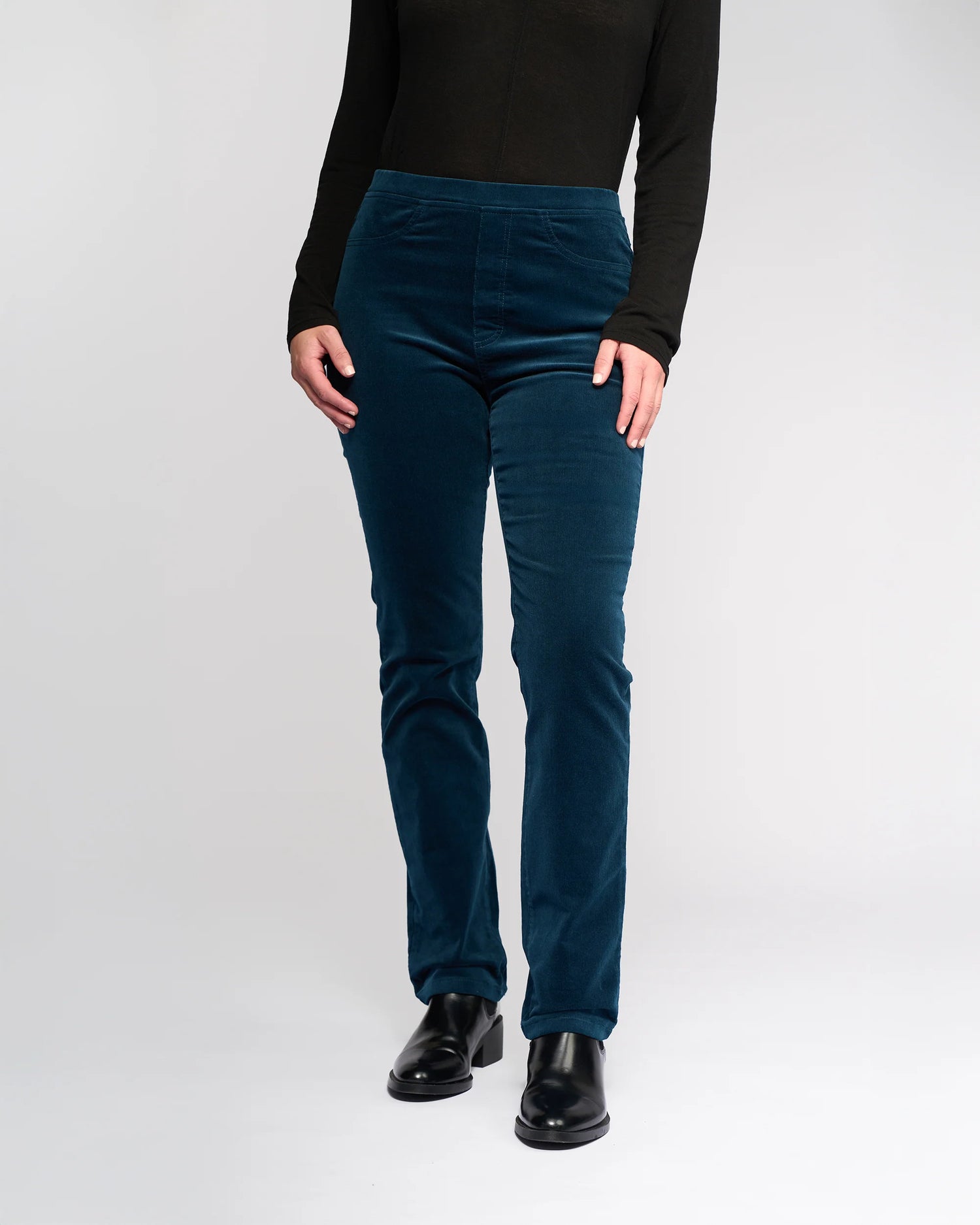 Bay Cord Pull On Pant Slim Leg 234M