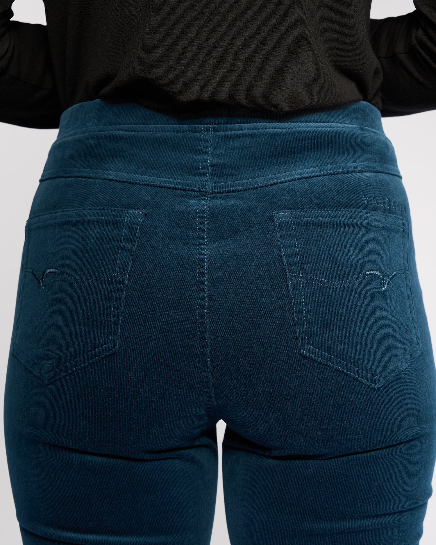 Bay Cord Pull On Pant Slim Leg 234M