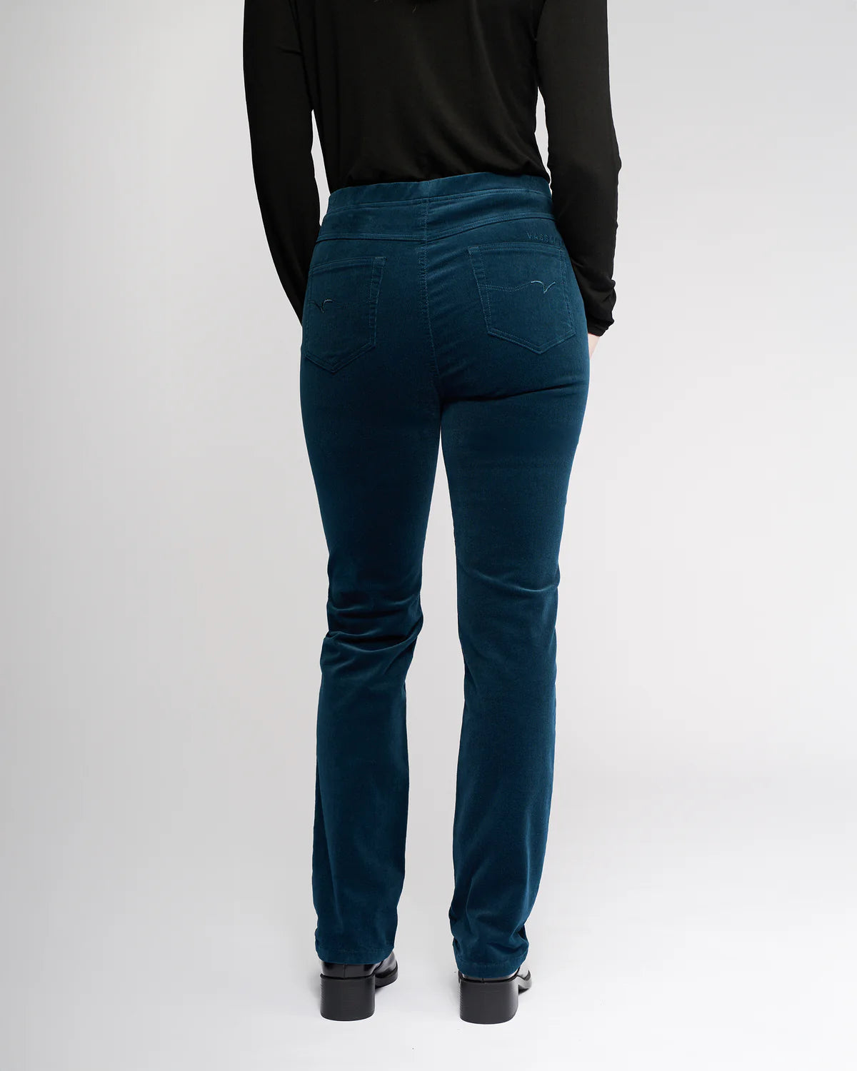 Bay Cord Pull On Pant Slim Leg 234M